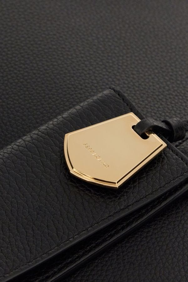 Ferragamo Logo Plaque Tote Bag Black In Black