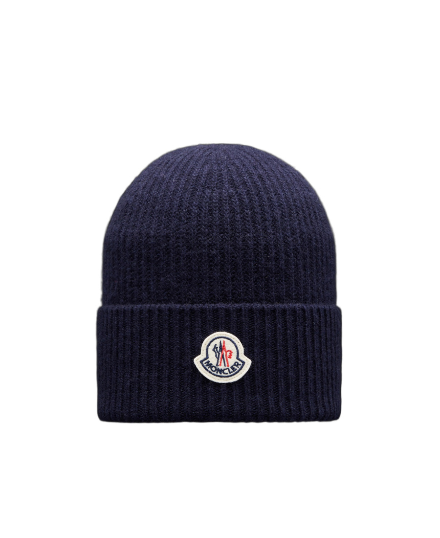 Moncler Logo Knitted Hat In Black
