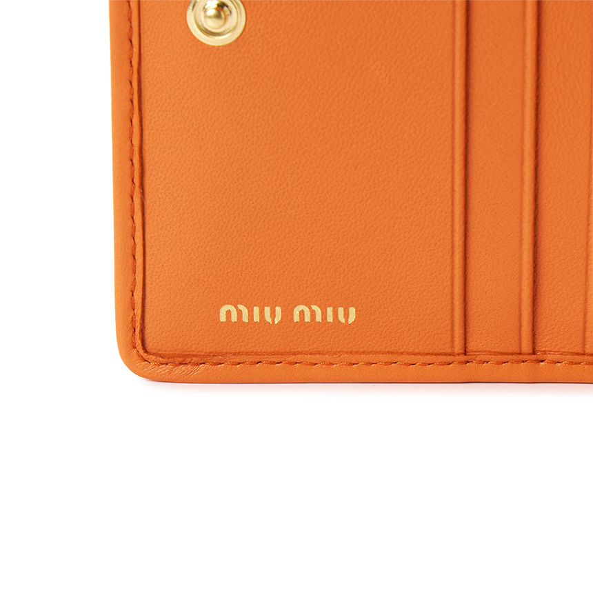 Miu Miu Bifold Wallet In Gold