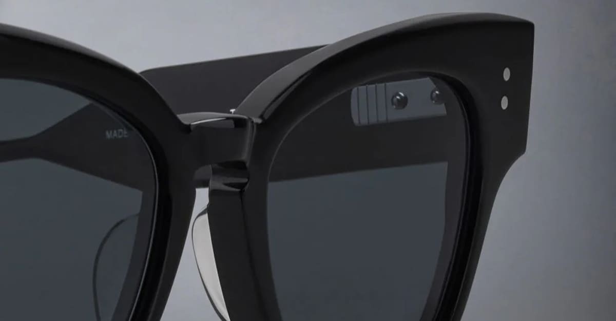 Thom Browne Cat-eye Frame Sunglasses In Black