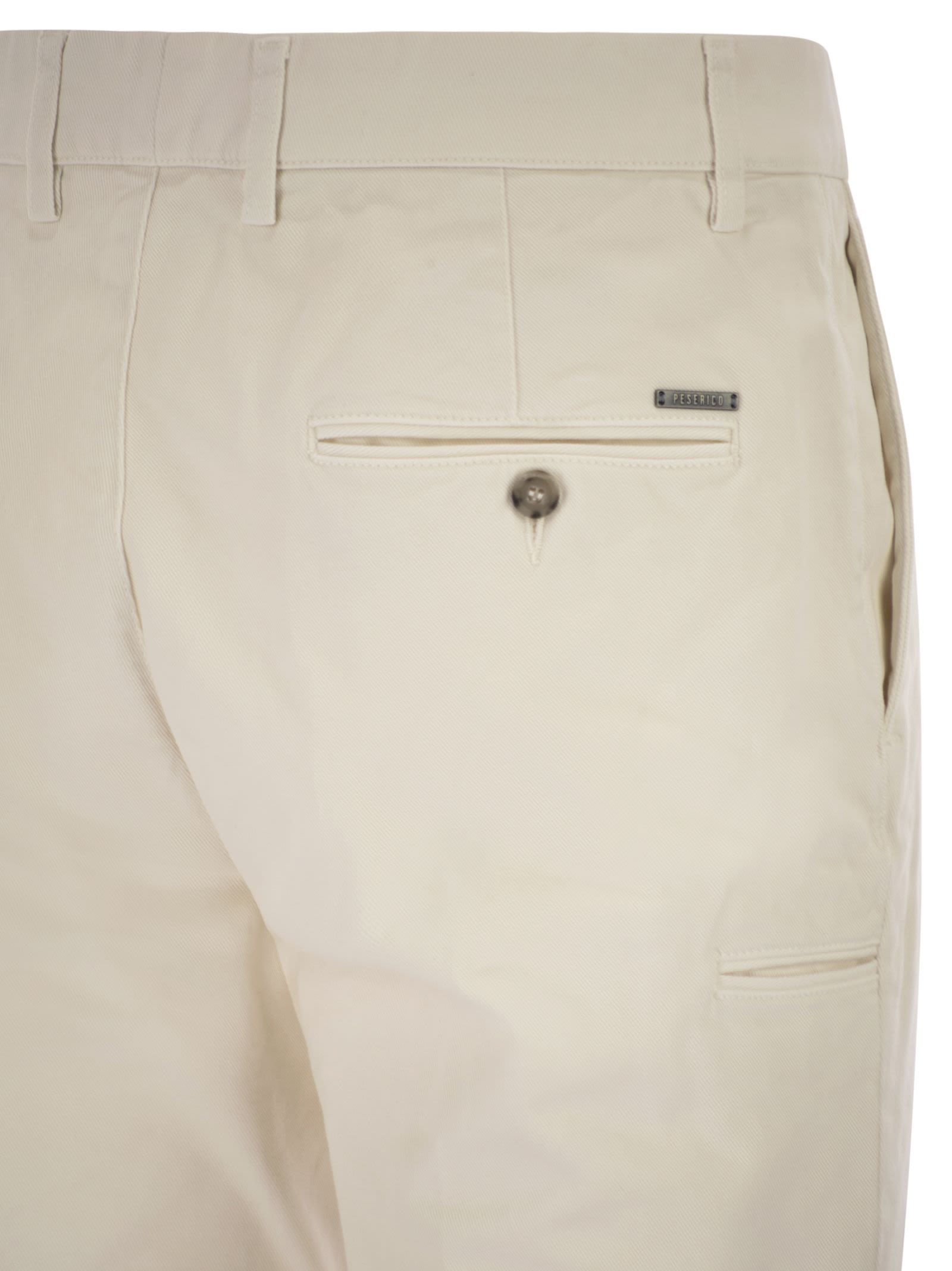 Peserico Chino Trousers In Stretch Cotton Gabardine In Neutral