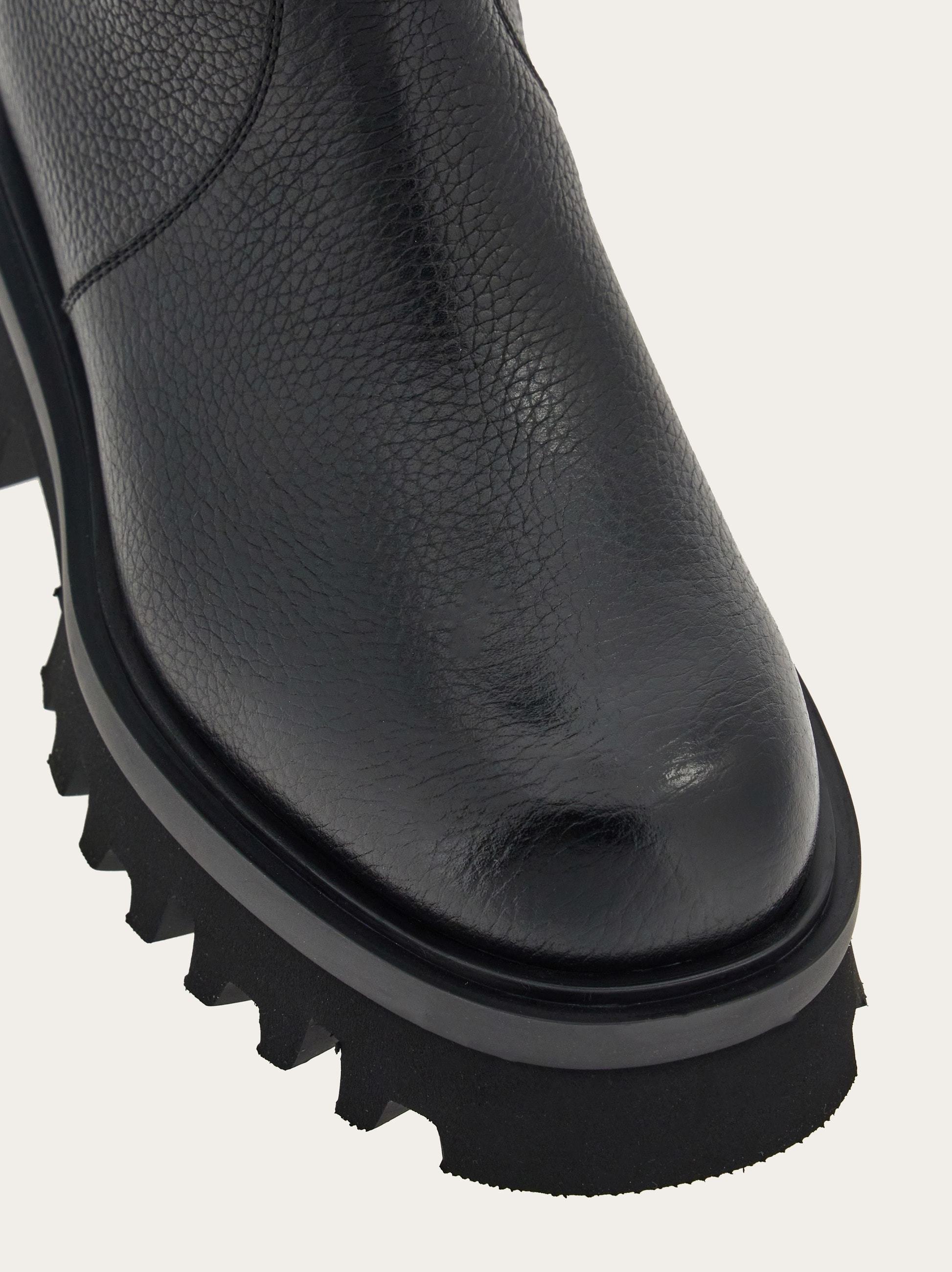 Ferragamo Textured Leather Klem Booties With Carrion Sole In Black