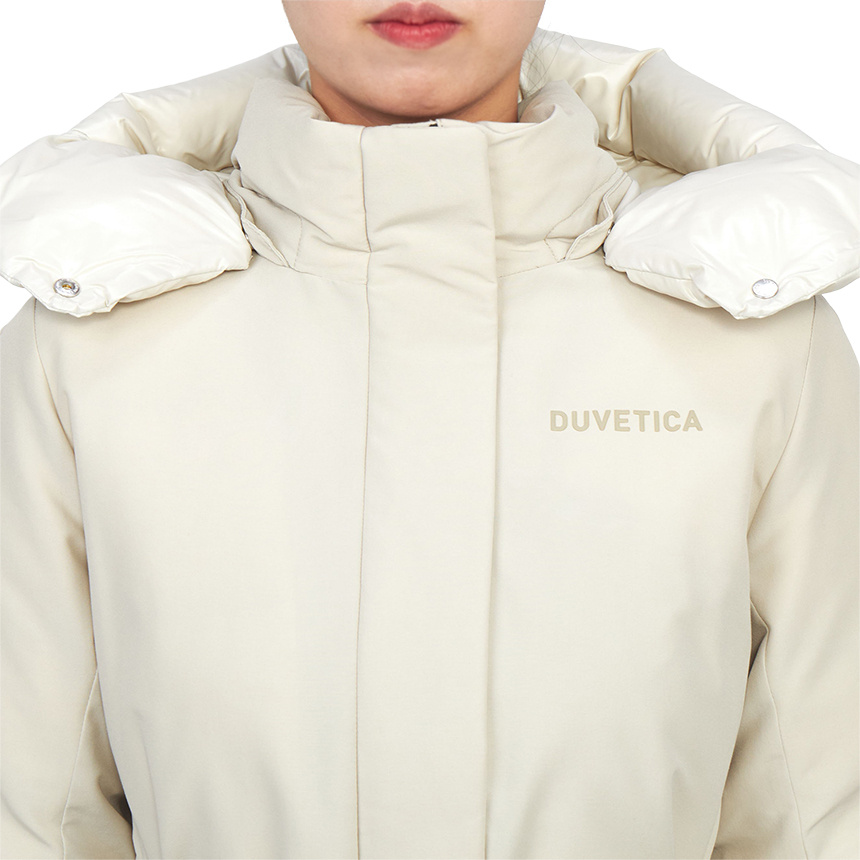 Duvetica Long-sleeved Hooded Down Jacket In White