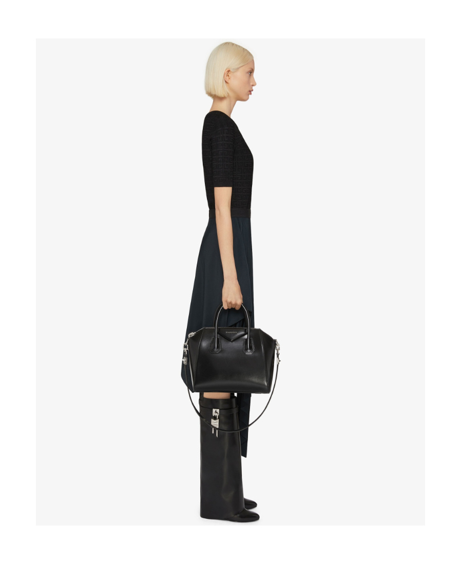 Givenchy Calf Leather Antigona Small Bag Handbag In Black