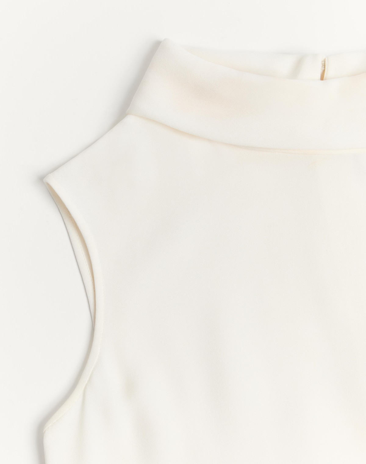 Valentino Sleeveless Silk Top Without In White