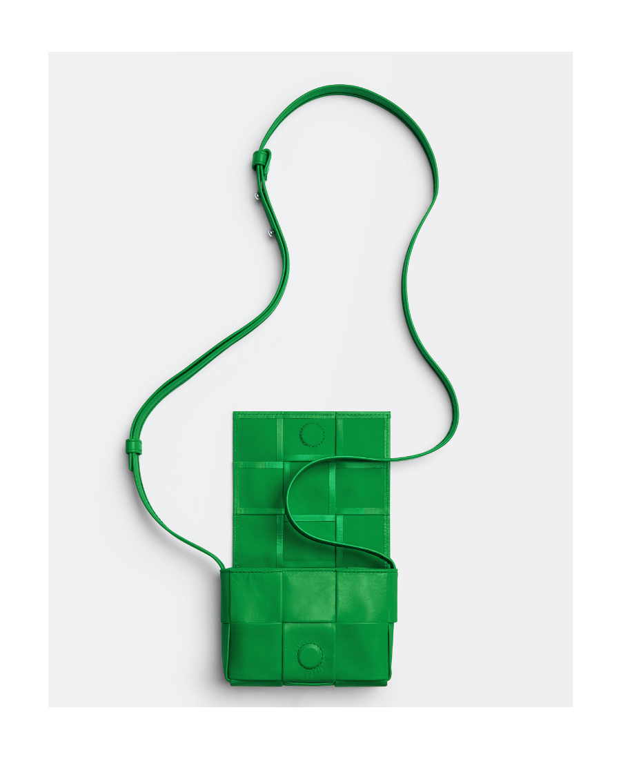 Bottega Veneta Interwoven Leather Shoulder Bag In Green