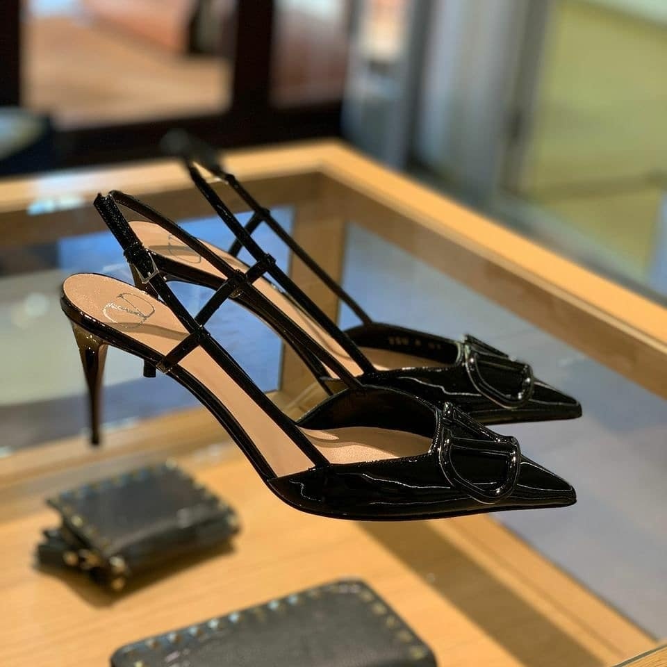 Valentino Vlogo Pointed Toe Slingback Pump In Black