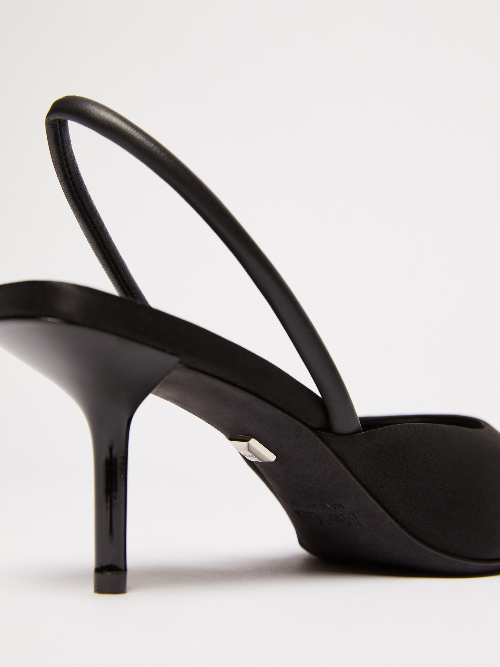 Max Mara Viscose And Silk Satin Slingbacks In Black