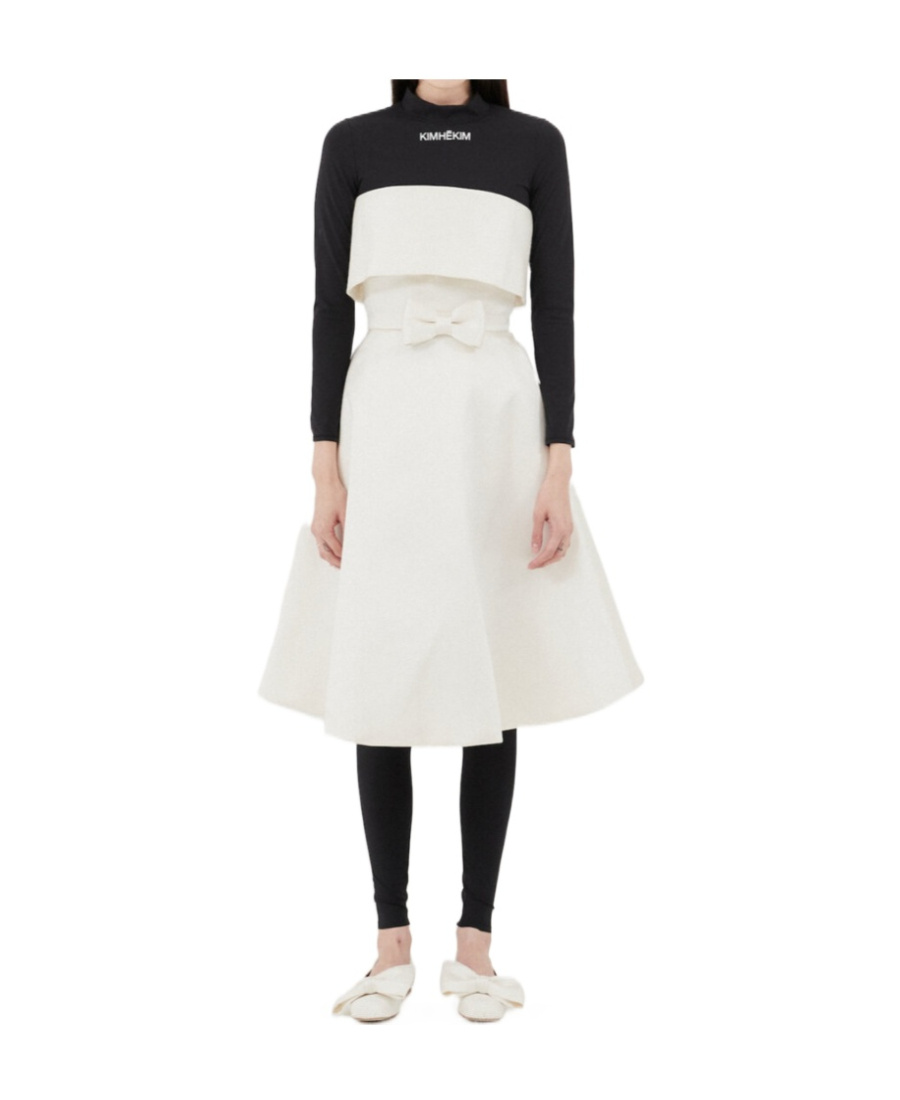 Kimhēkim A Dress With A Bow Belt In White