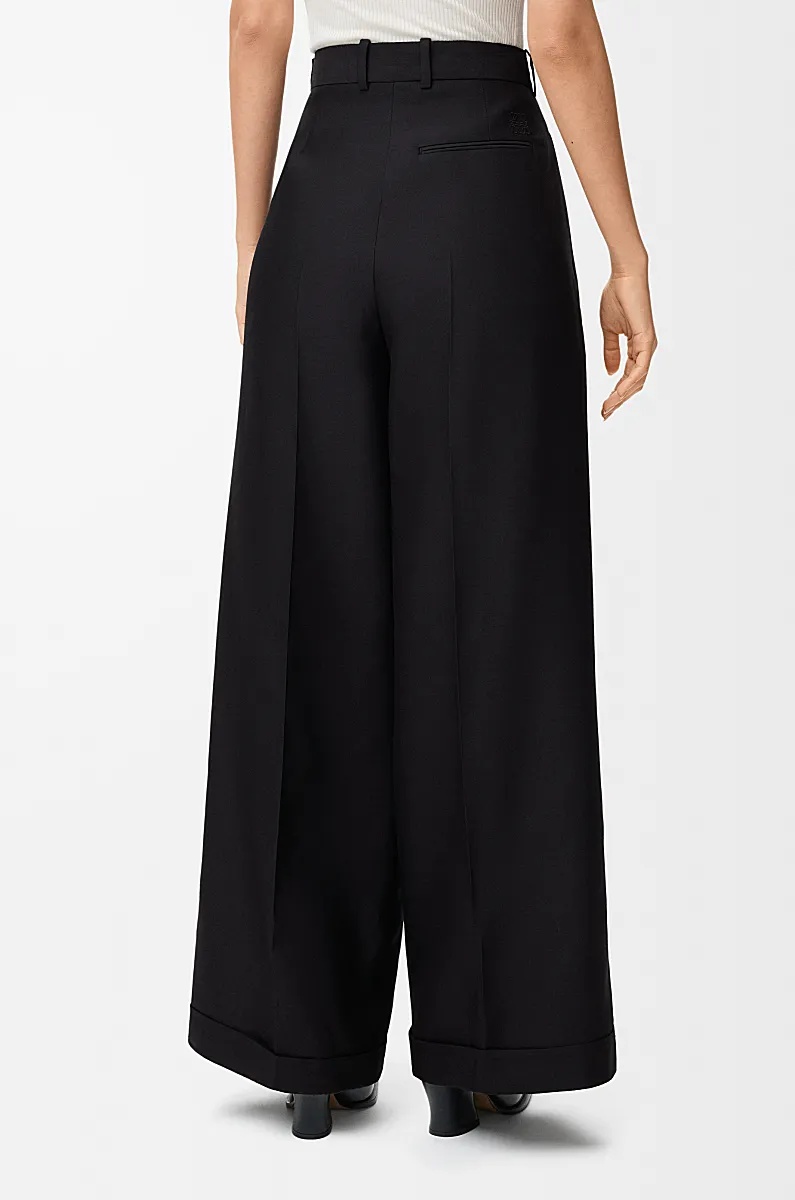 Loewe Pleated-cuffed Trousers In Black