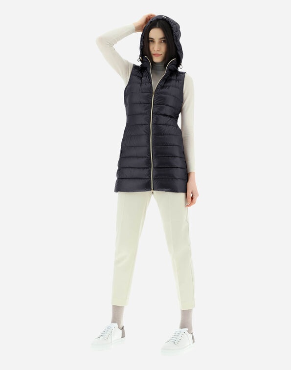 Herno Quilted Hooded Gilet In Black