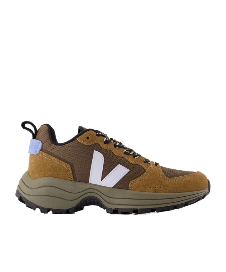 Veja Venturi Ii Sneakers With Chunky Rubber Sole In Brown