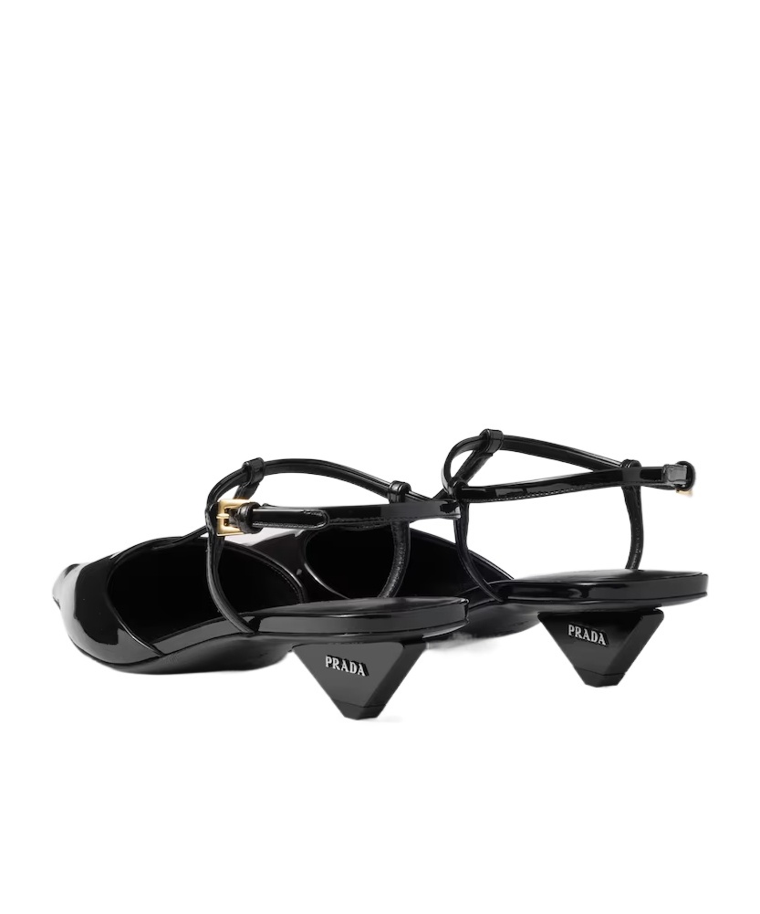 Prada 35 Calf Leather Pumps In Black