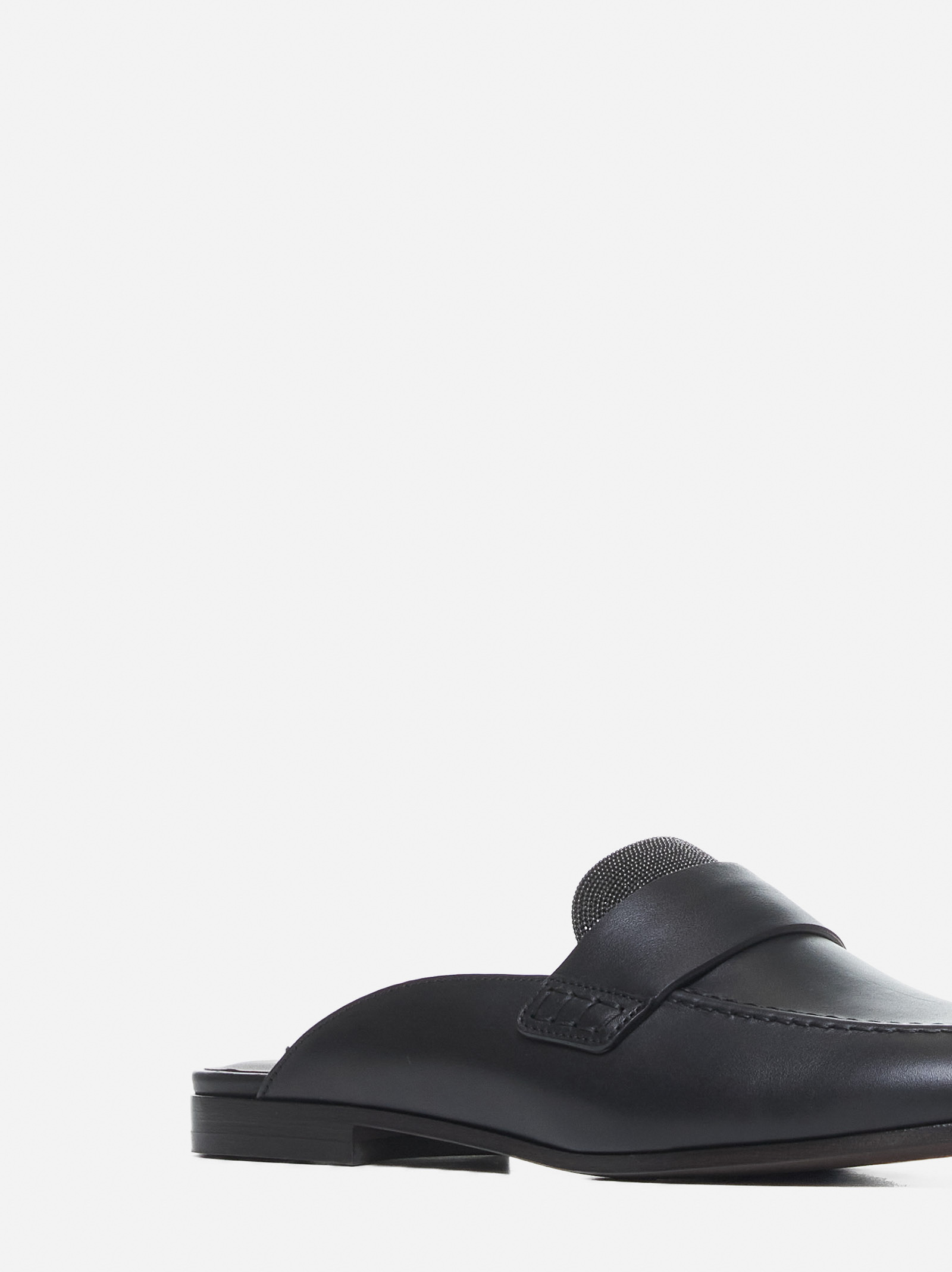 Brunello Cucinelli Round Head Slippers In Black