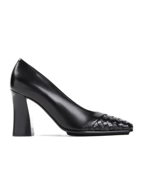 Bottega Veneta 95 Intreccio Leather Pumps In Black