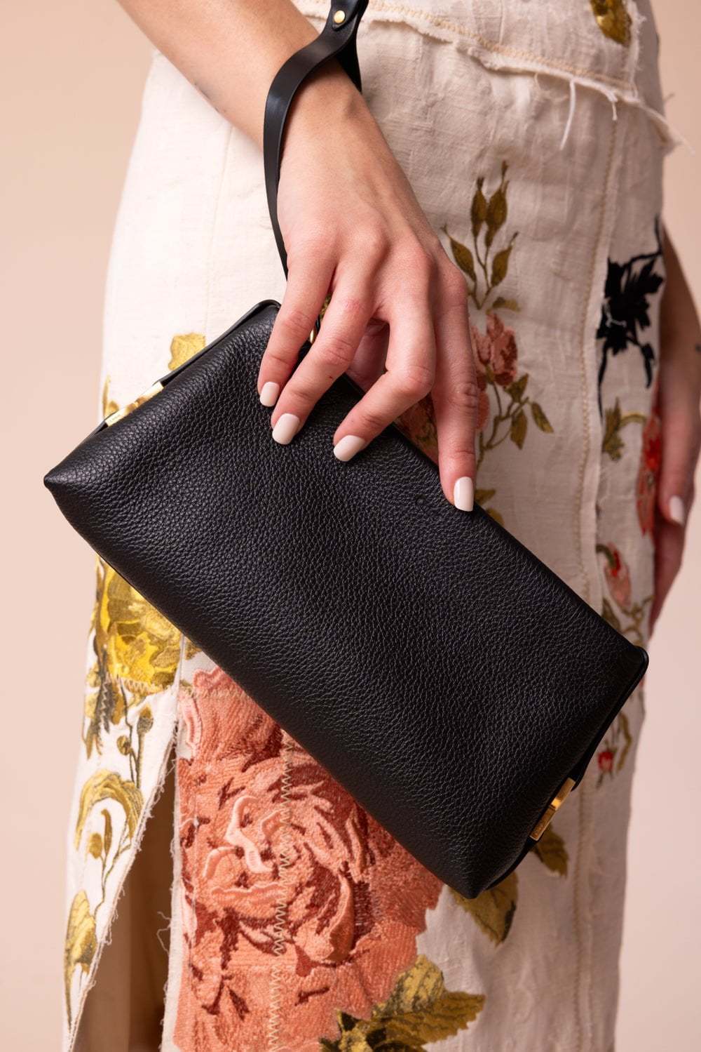 CHLOÉ MARCIE LEATHER CLUTCH BAG 