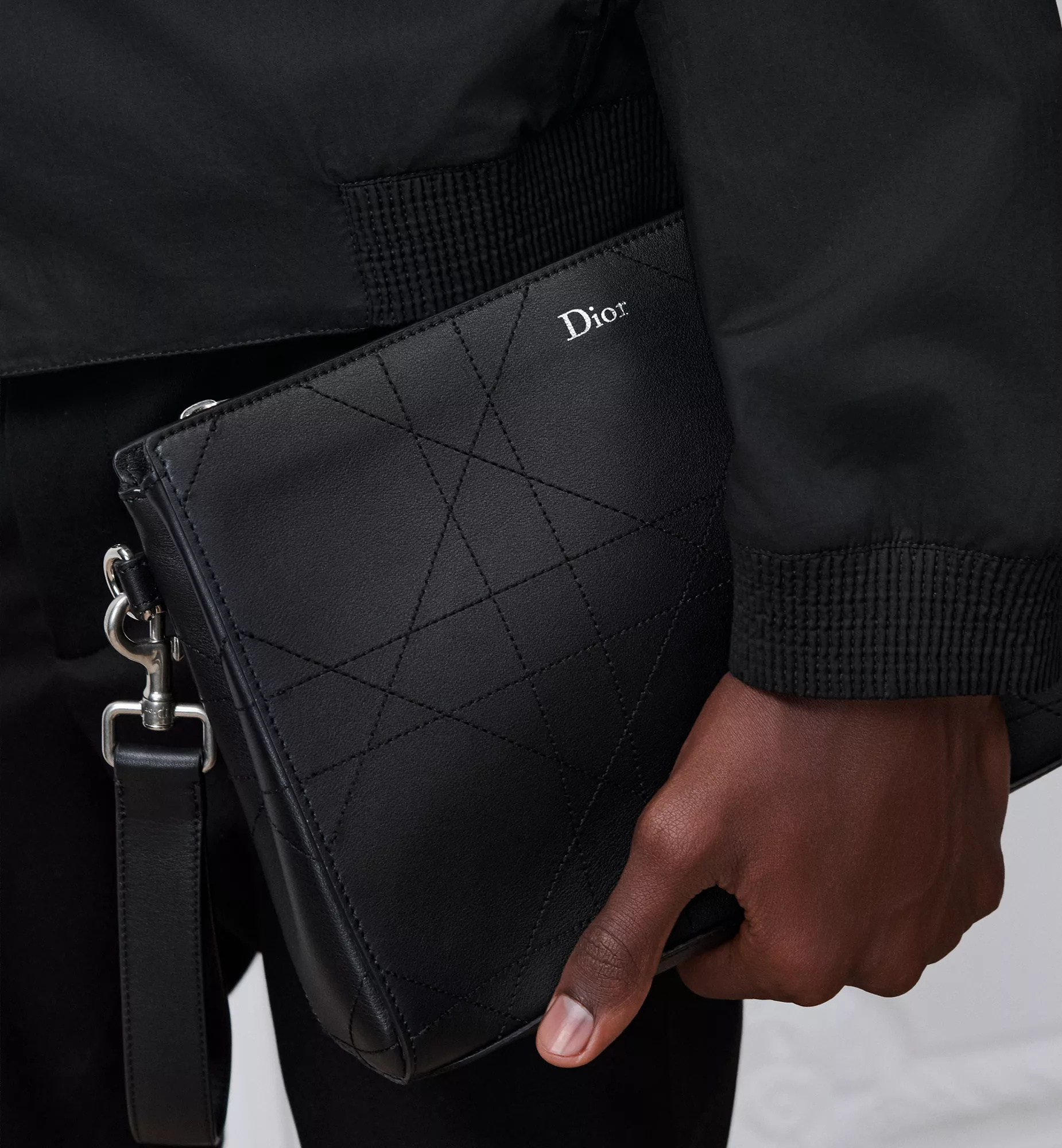 Dior A5 Triangle Pouch In Black