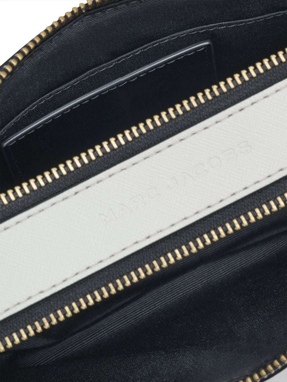 Marc Jacobs Compact Textured Leather Bag With Gold-tone Logo In Black