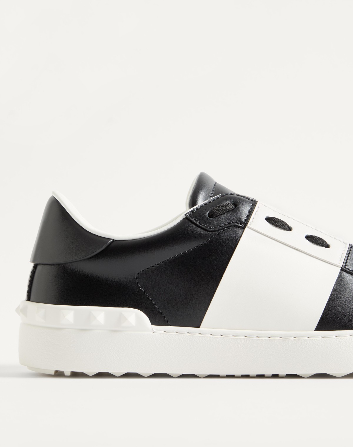 Valentino Open Low-top Sneakers Rubber Sole In Black