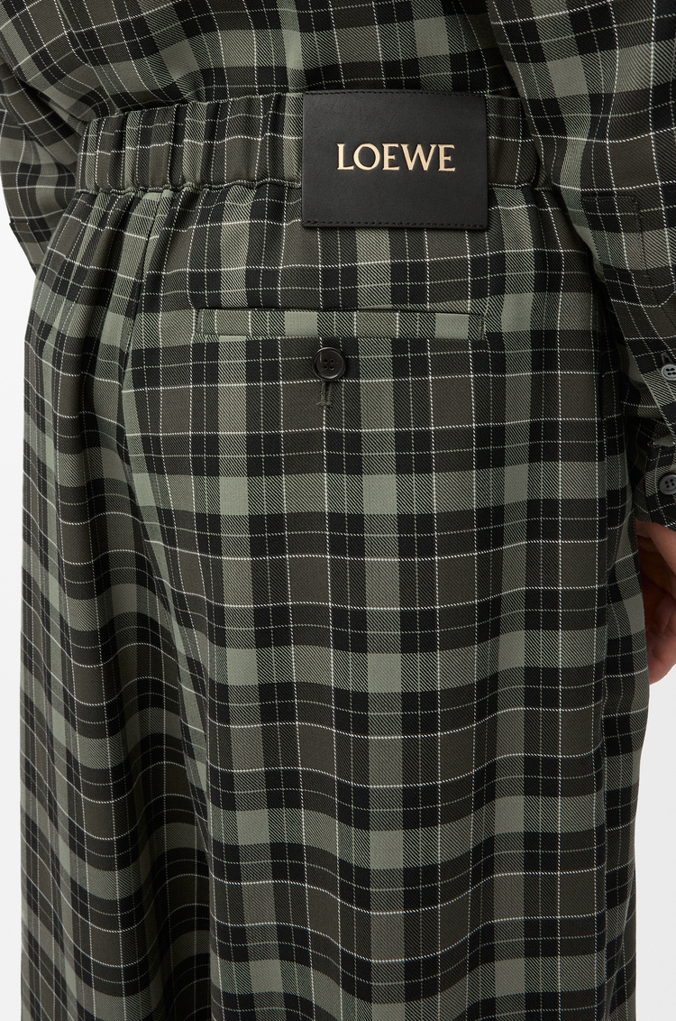 Loewe Wool-blend Check Drawstring-waist Trousers In Green