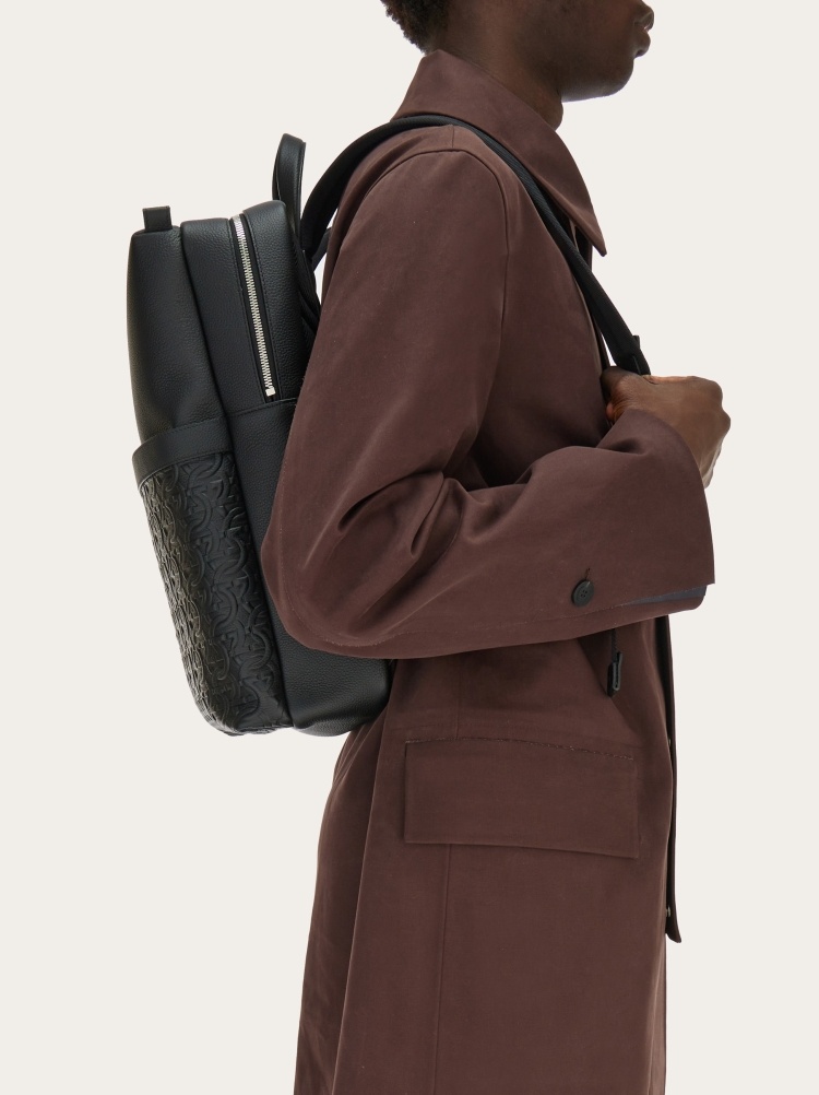 Ferragamo Gancini-debossed Leather Backpack In Black