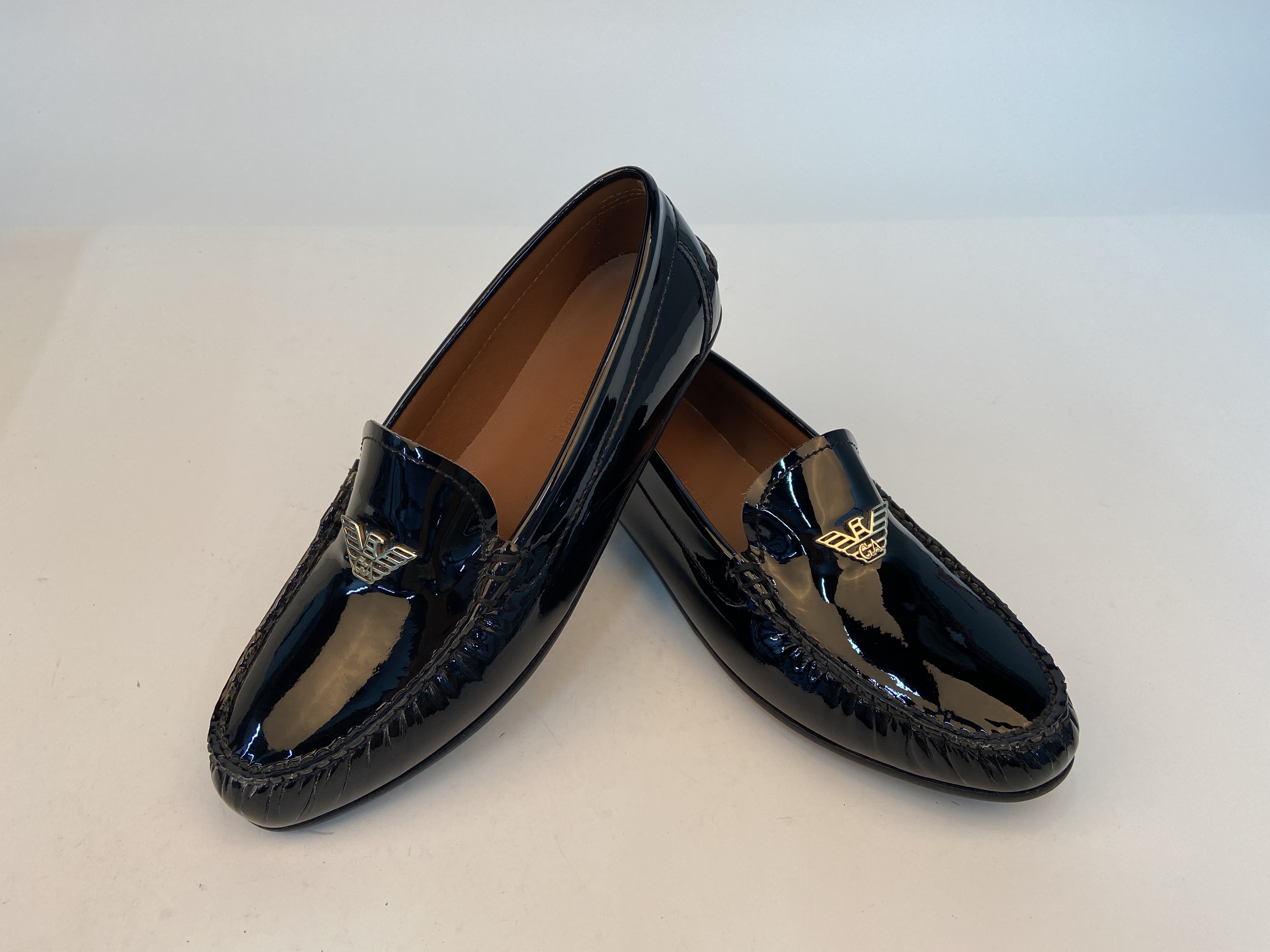 Emporio Armani Logo Flat Shoes In Black