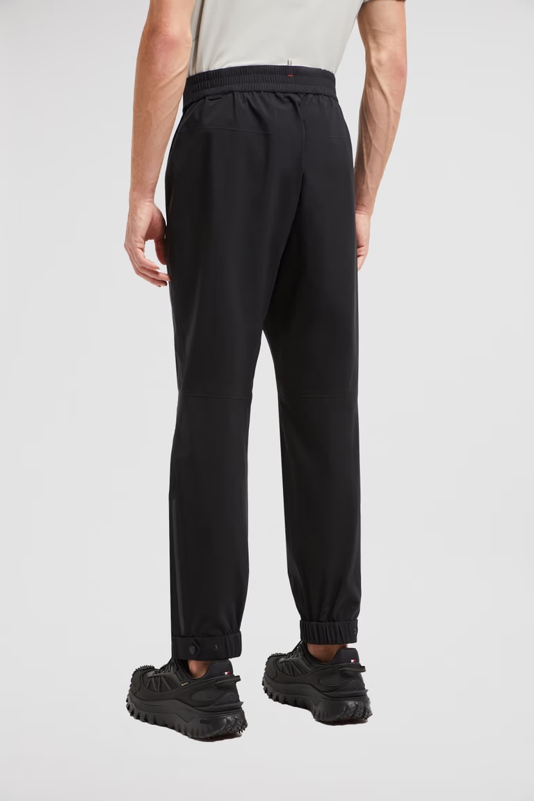 Moncler Gore-tex Jogging Pants In Black