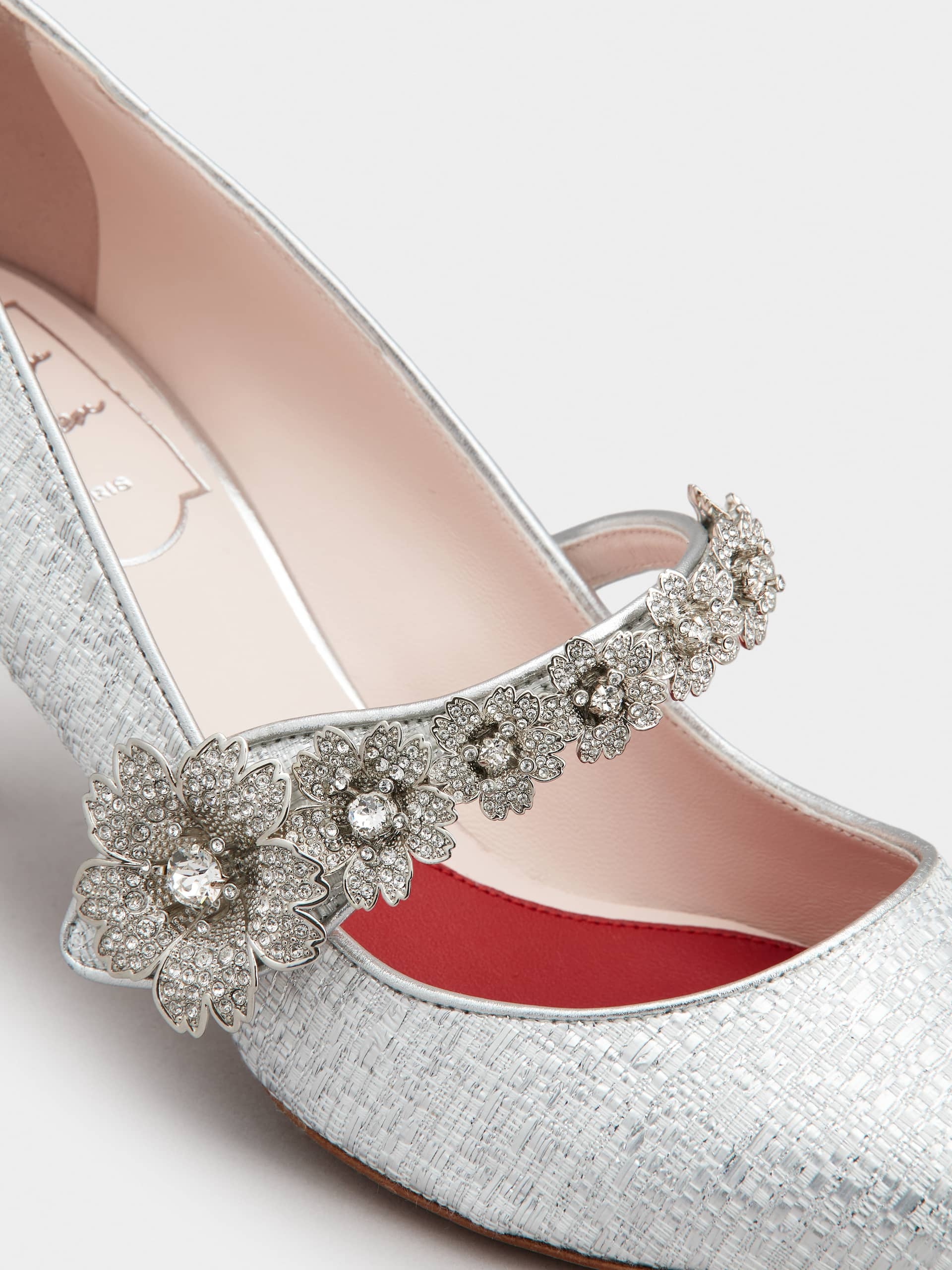 Roger Vivier Logo High Heels In White