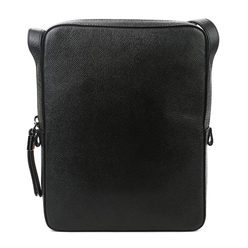 Burberry Logo Shoulder Bag In Black