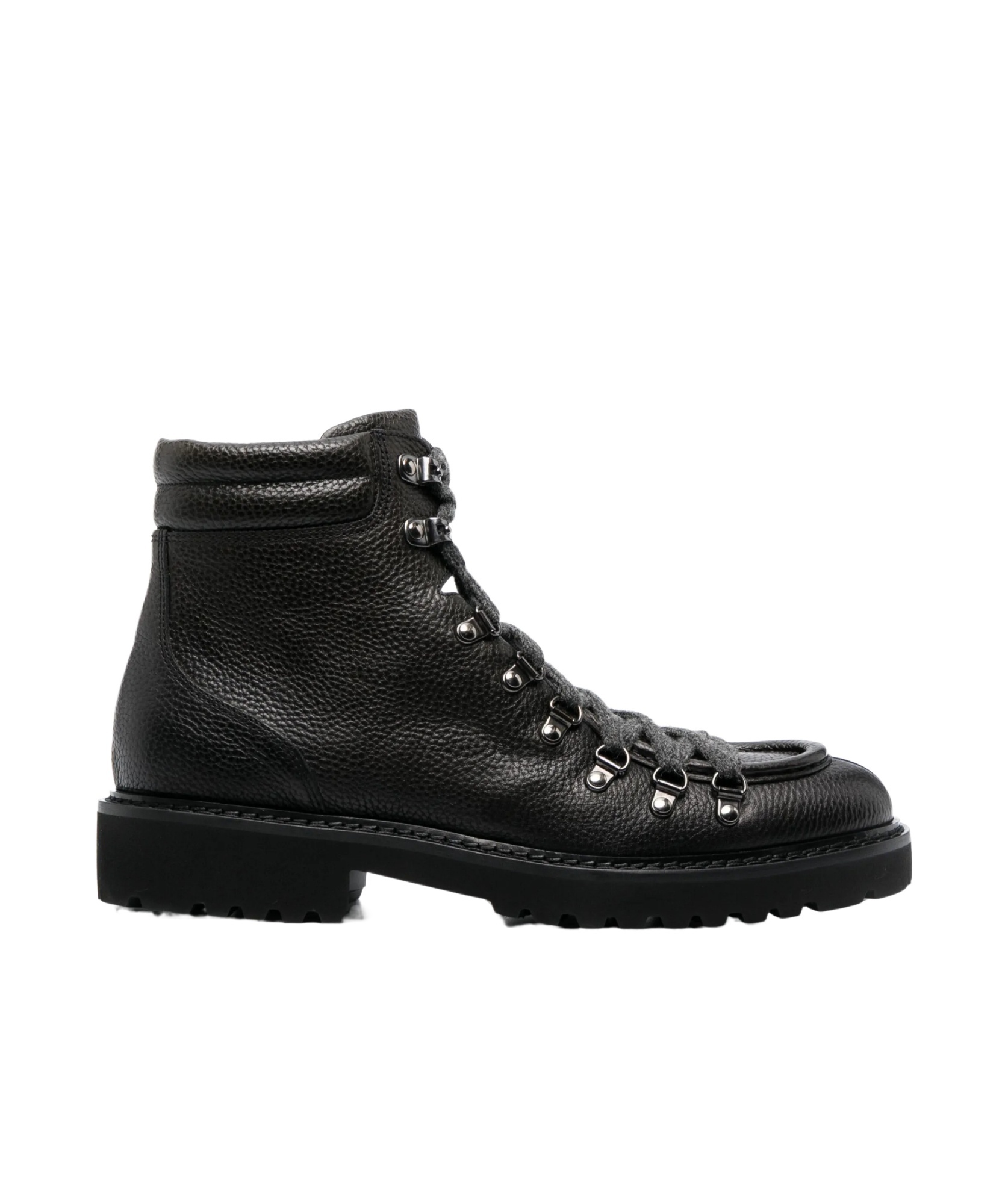 Doucal's Pebbled Leather Ankle Boots In Black