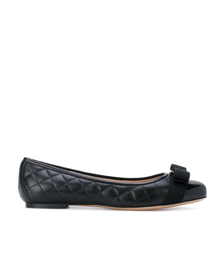 Shop Ferragamo Salvatore Varina Ballerina Flat Shoes In Black