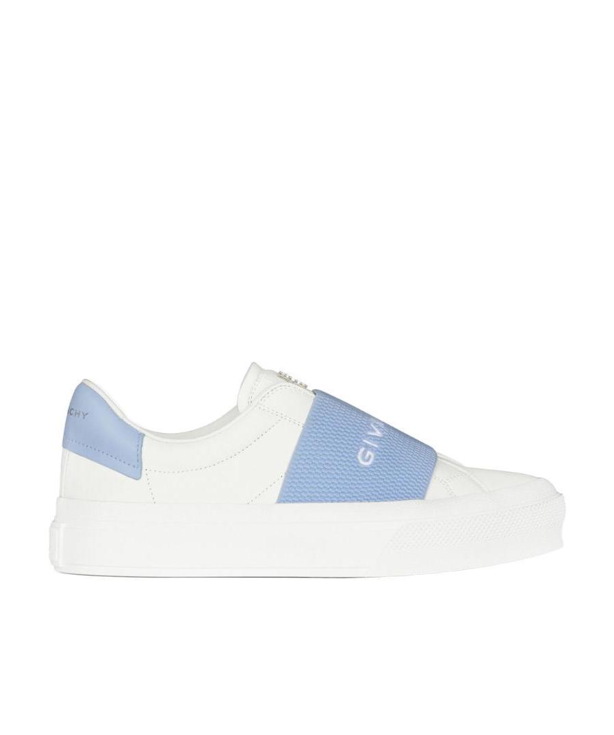 Givenchy Flat-bottomed Sports Shoes In White