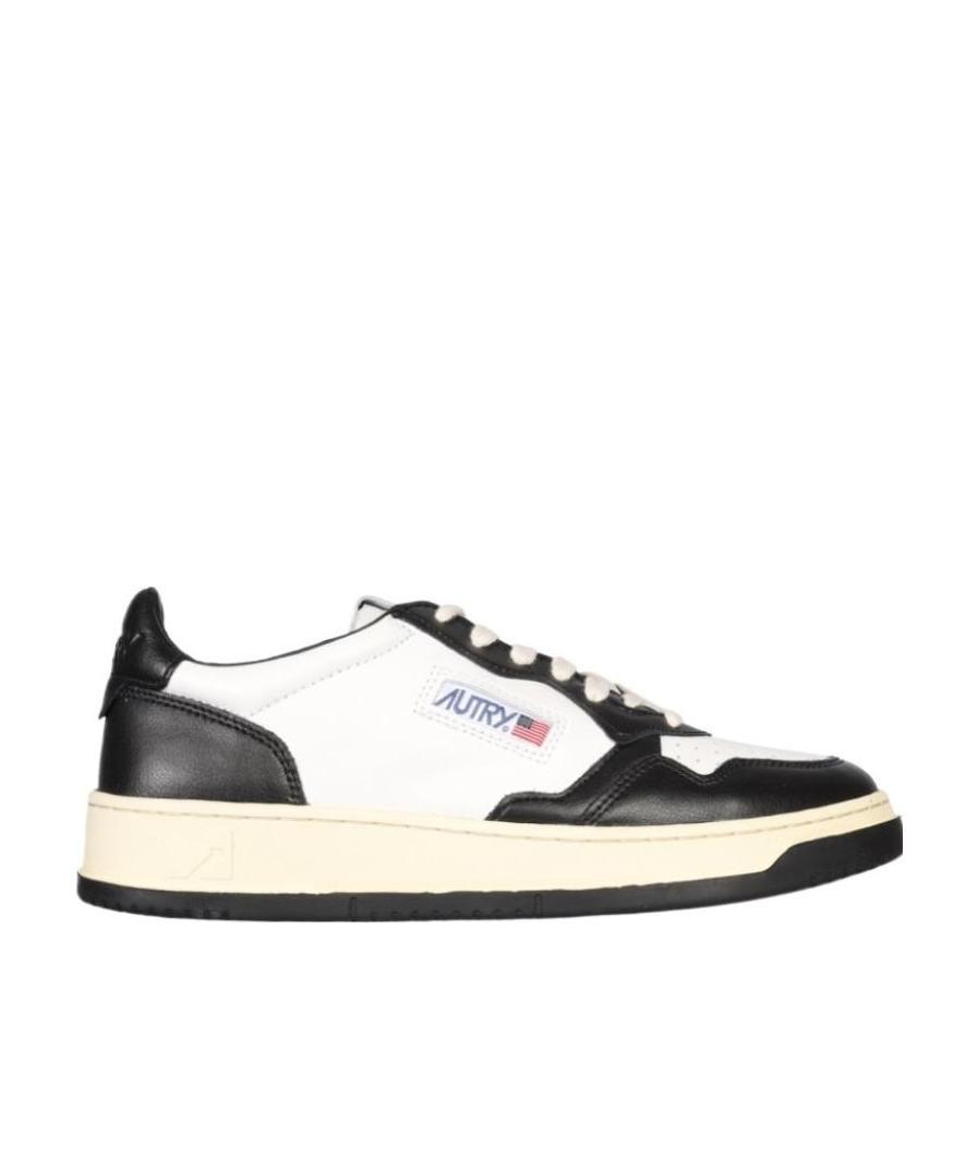 Autry Medalist Sneakers In White/black Leather In Black