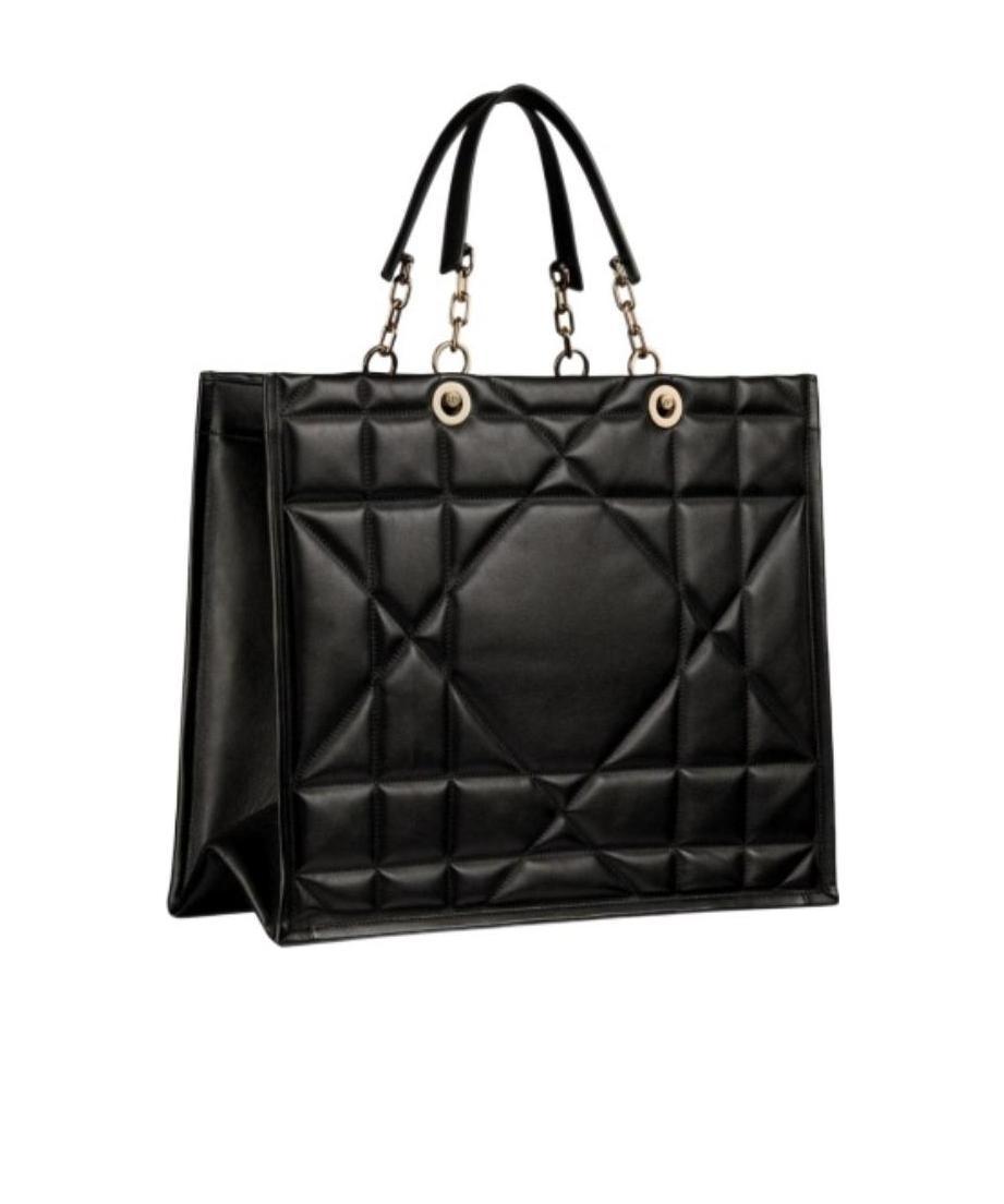 Dior Quilted Handbag In Black