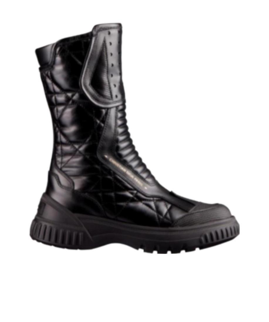 Dior Logo Details Boots In Black