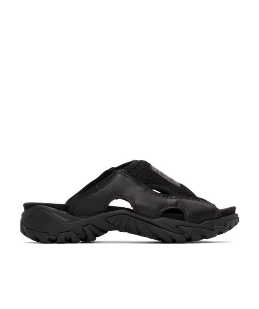 Shop Mcq By Alexander Mcqueen Padded Logo-patch Slippers In Black