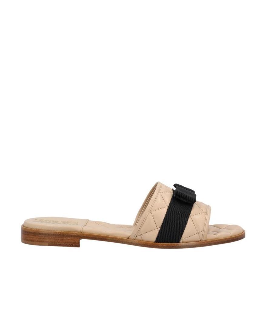 Ferragamo Viva Quilted Sandal In Nude