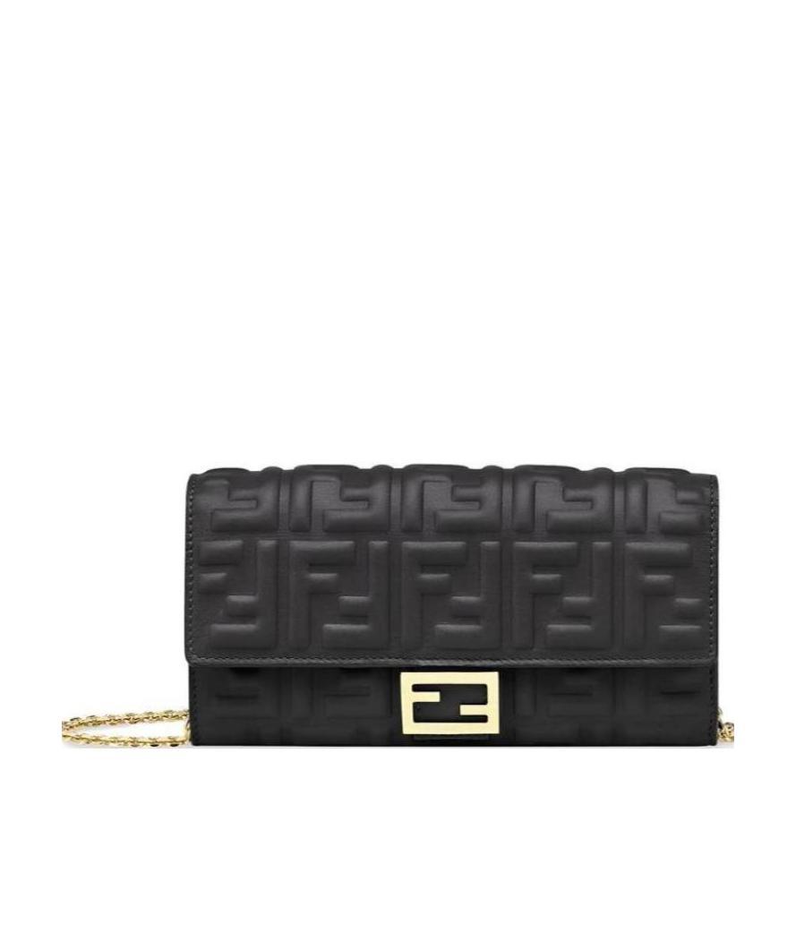 Fendi Baguette Leather Wallet On Chain In Black