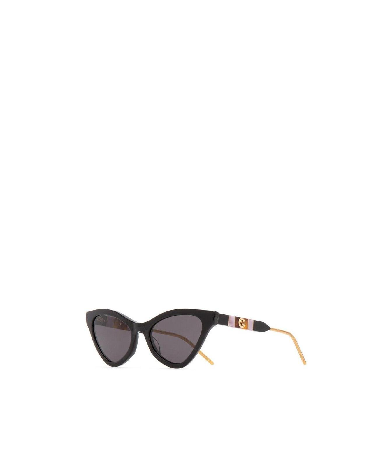Gucci Cat Eye Sunglasses In Gray