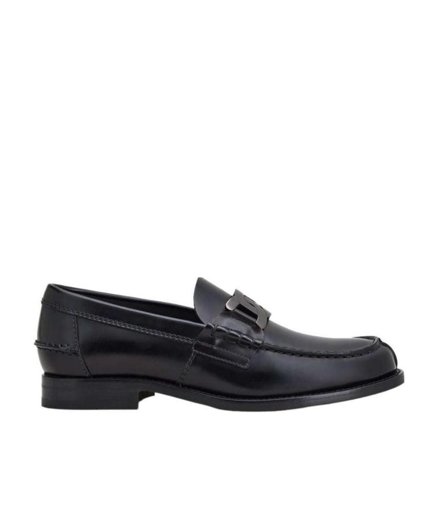 Tod's Ring Buckle Face Loafer Shoes In Black