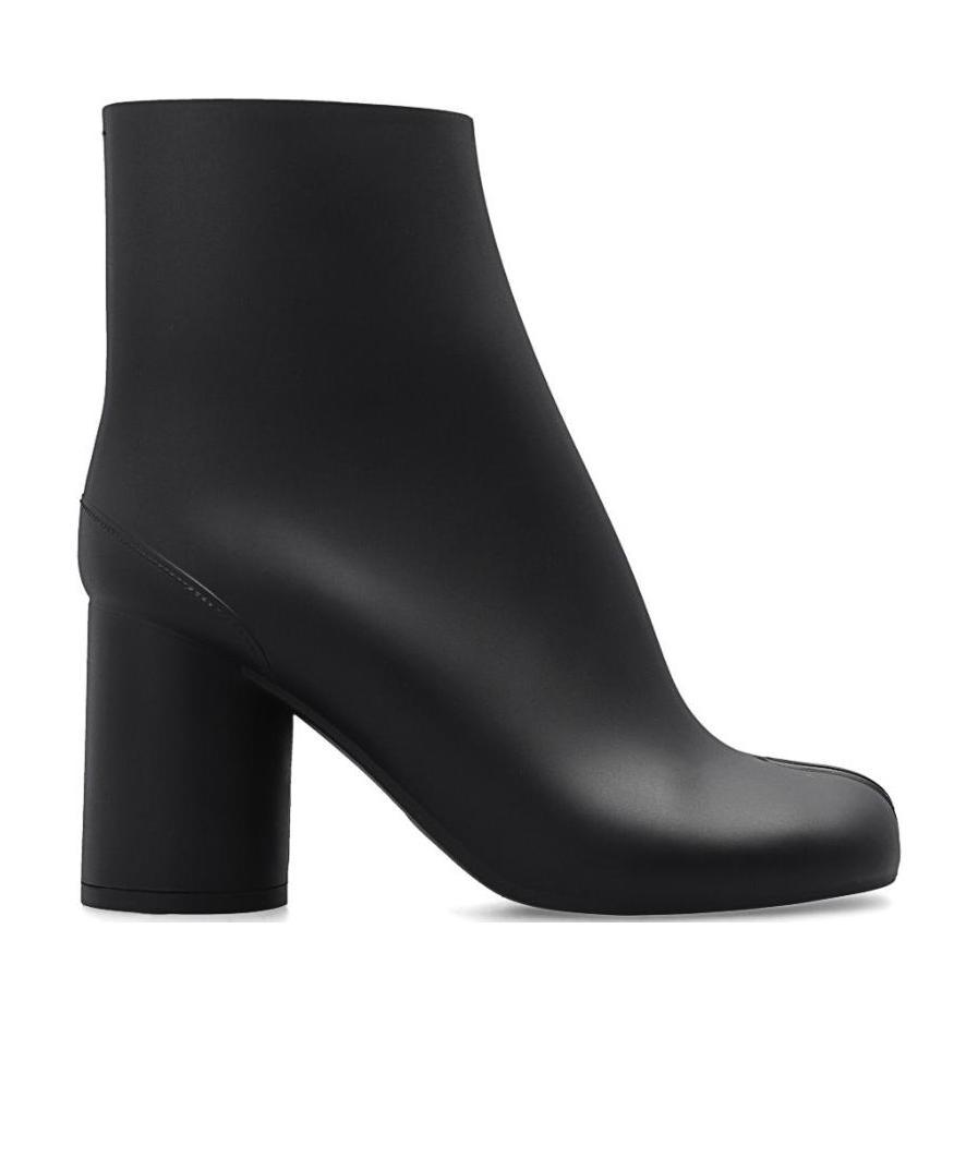 大人気 Maison Margiela Rubber Tabi Ankle Boots Maison Margiela Tabi Rubber Ankle Boots In Black | ModeSens