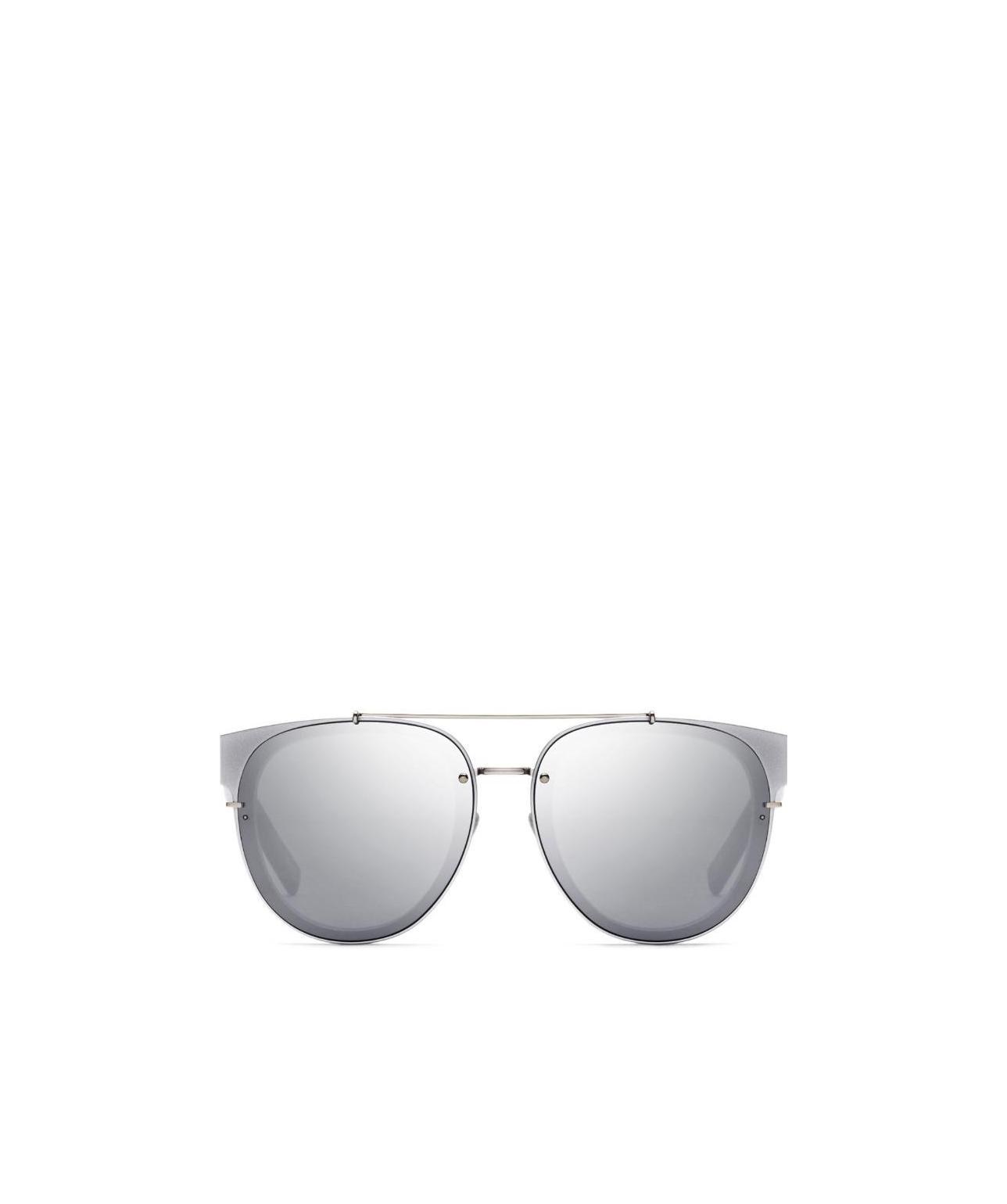 Dior Logo Sunglasses In Gray