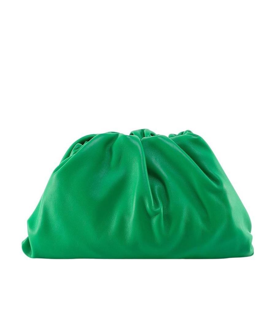 Bottega Veneta The Pouch Leather Clutch Bag In Green