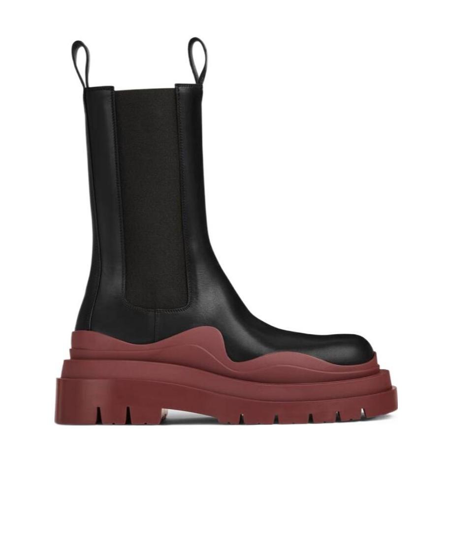 Bottega Veneta Leather Chelsea Boots In Black