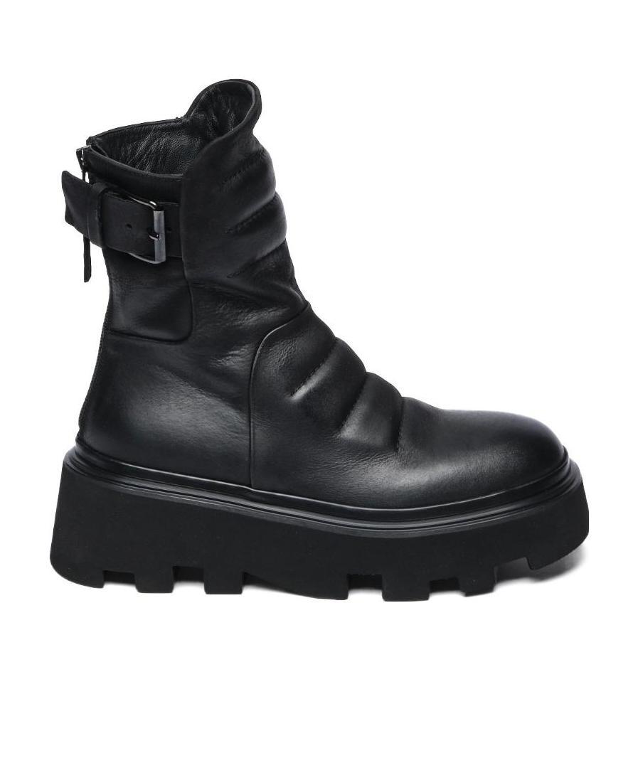 Elena Iachi Leather Clasp Boots In Black