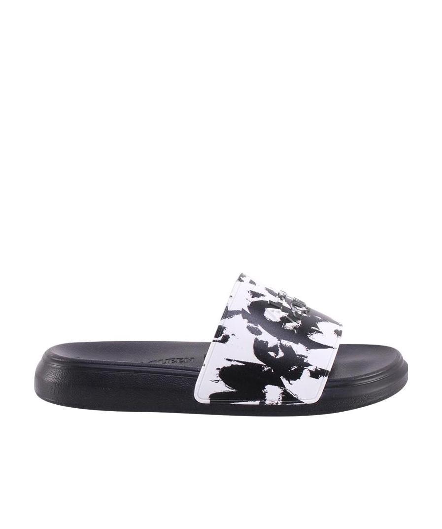 Alexander Mcqueen Logo-print Pool Sliders In Black