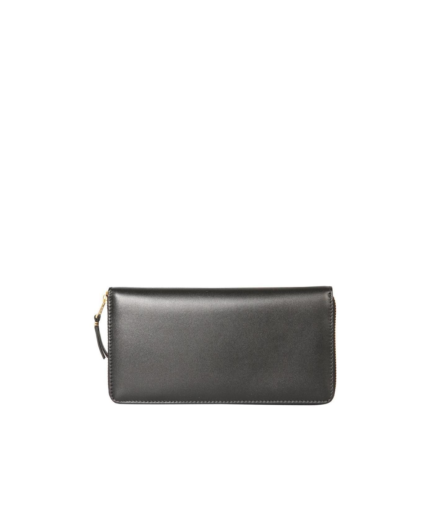 Comme Des Garçons Zipper Purse In White