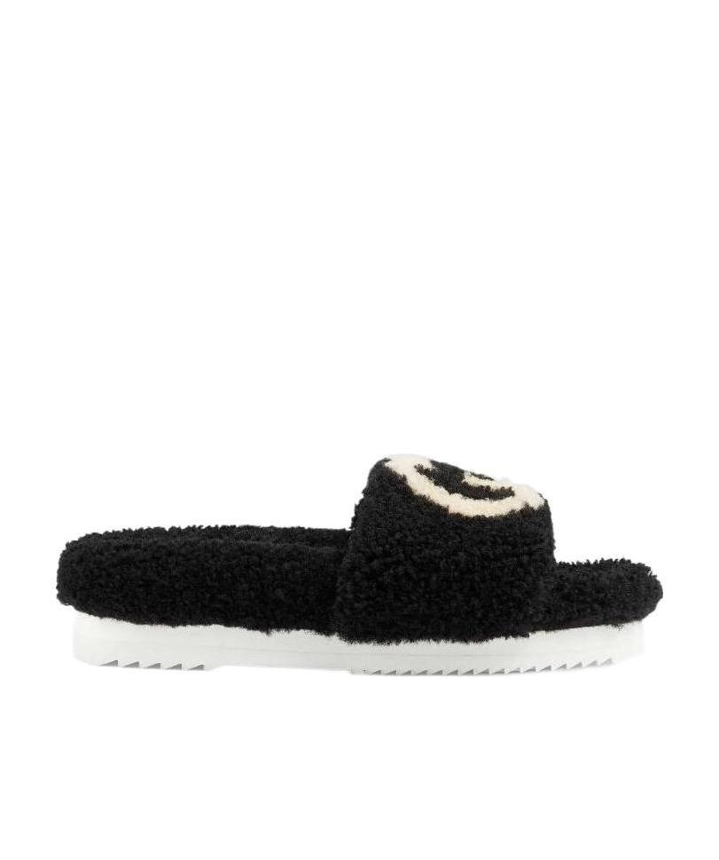 Gucci Interlocking G Shearling Slides In Black