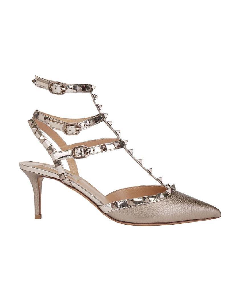 Valentino Rockstud-embellished Pumps In Nude