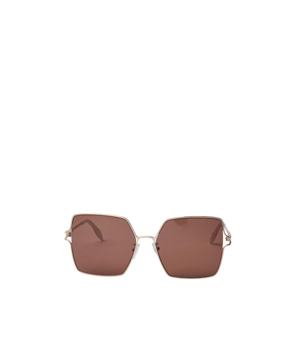 Alexander Mcqueen Logo Sunglasses In Brown